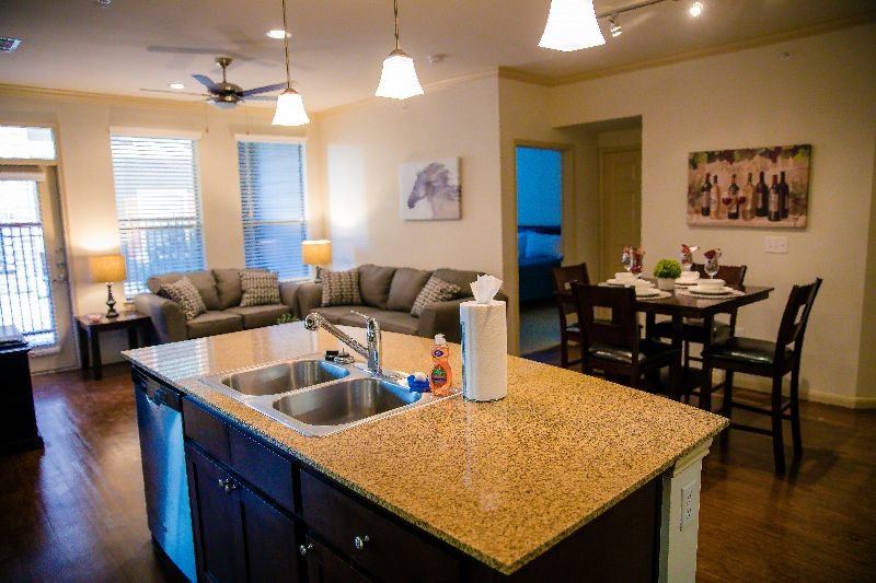 one bedroom - Photo 5