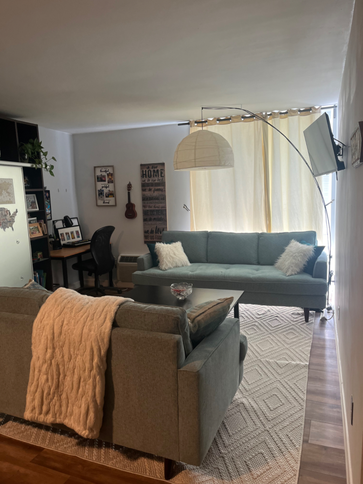 Resort style condo 1.6 miles from the beach - Photo 6