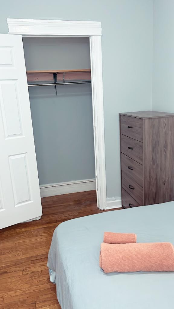 Beautiful room 15mins by train/bus to hospitals/medical school - Photo 2