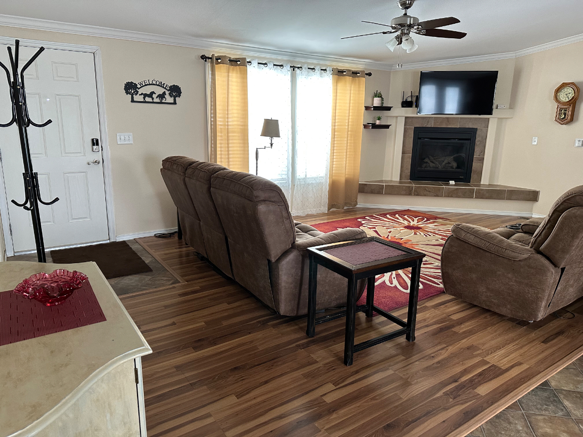 The Hazel Home LLC - Photo 9