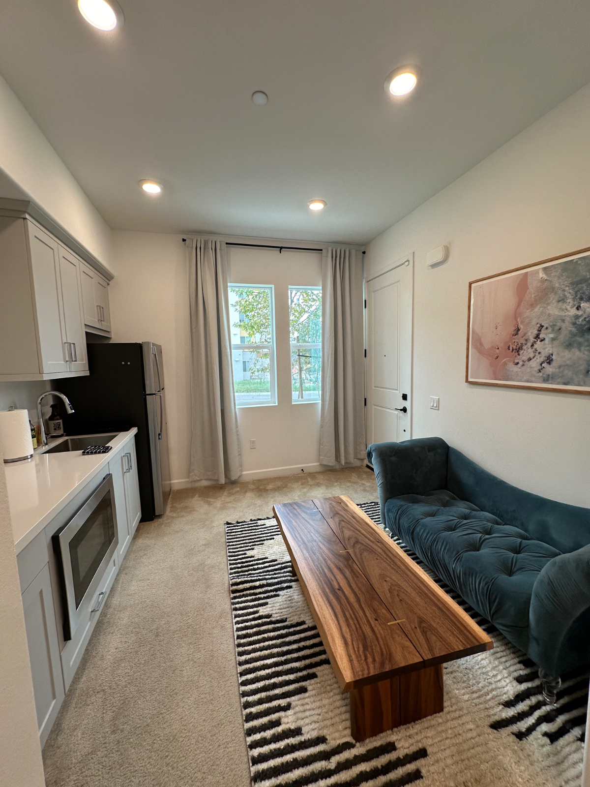 Furnished suite in Sorrento Mesa - Photo 1