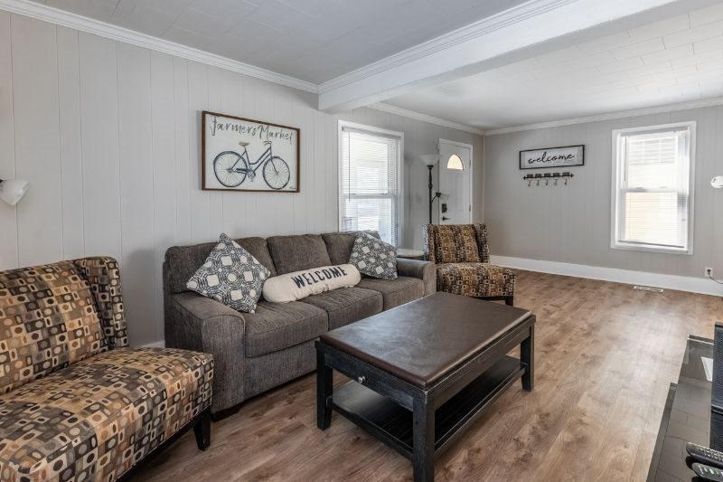 Spacious Buffalo/Niagara Falls Getaway - Photo 8