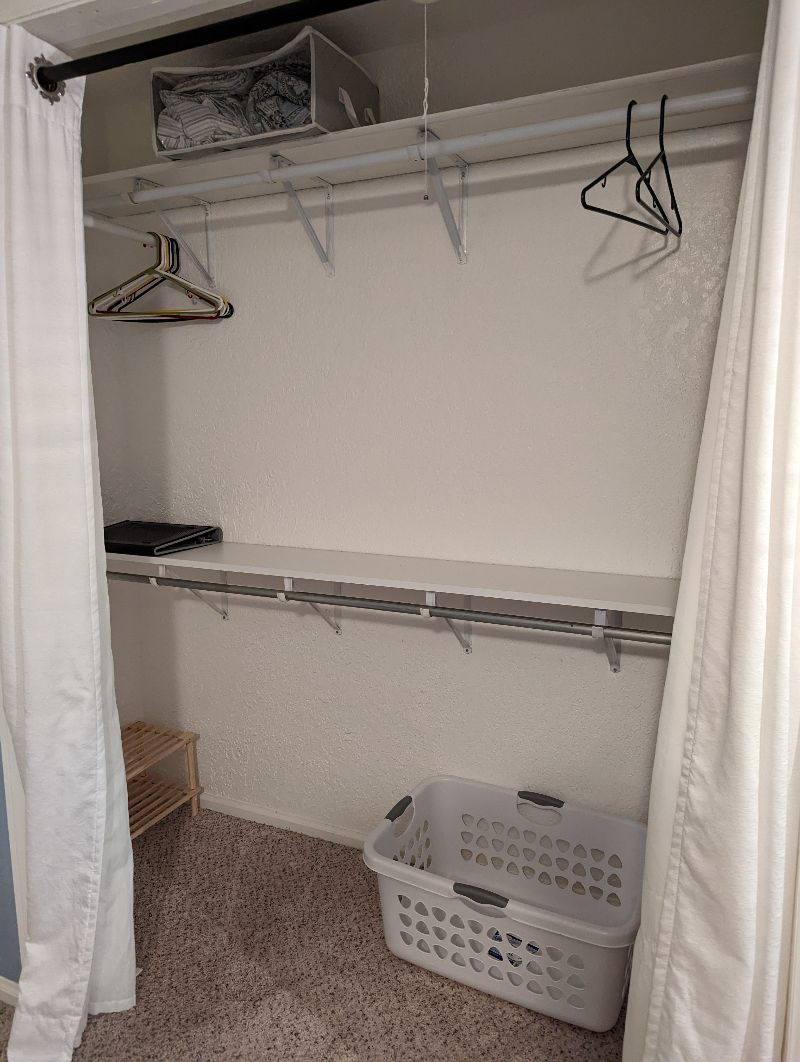 Quiet Basement apartment style living - Photo 12