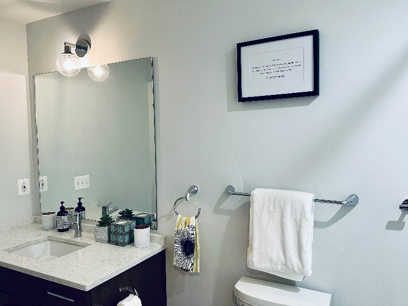 Cozy Condo - Photo 10