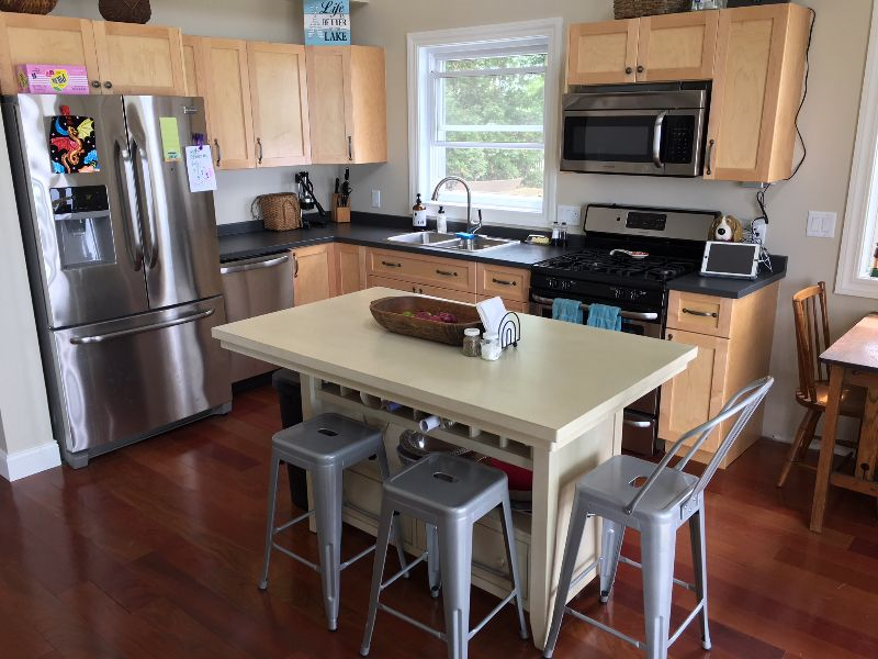 Lake House on Lake Champlain - 15 mins to NWMC - Photo 9