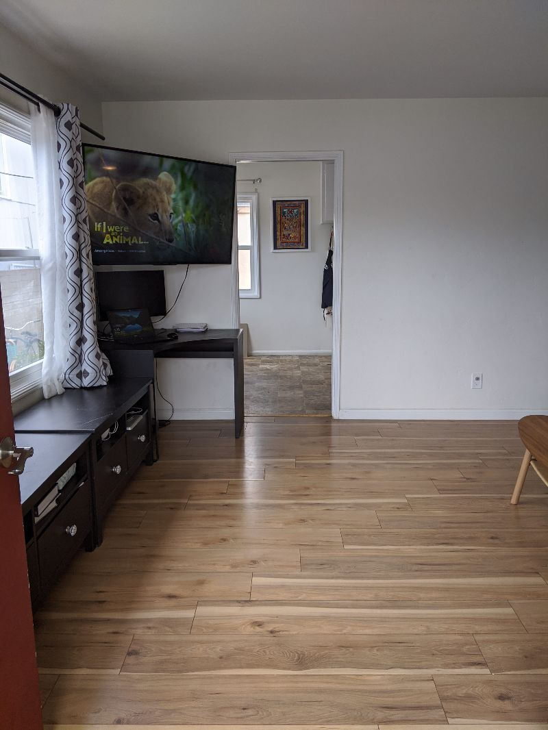 3.5 Blocks From The Beach Fully Furnished Two Bedroom Unit - Photo 4