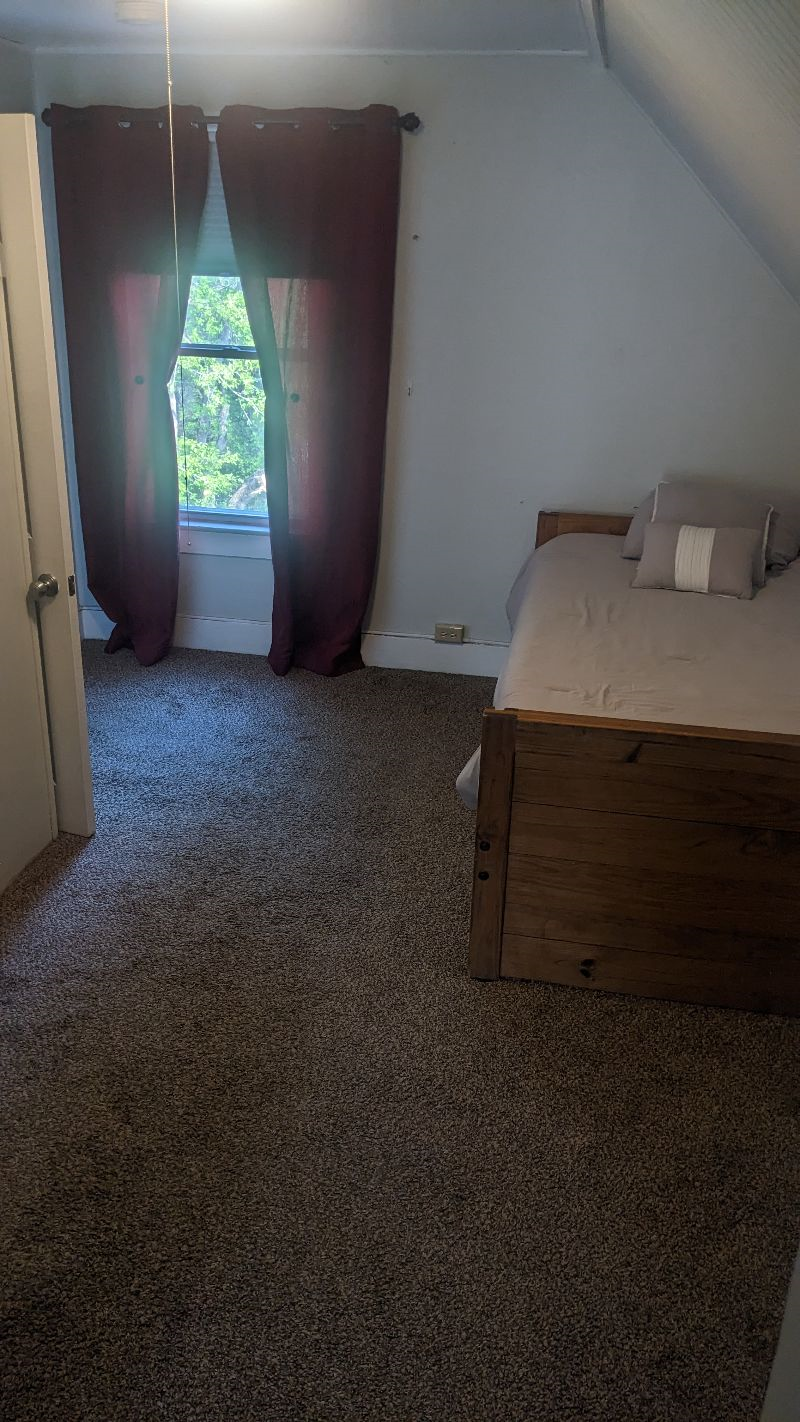 Available Immediately - Fully Furnished Apartment - no room sharing - Photo 6
