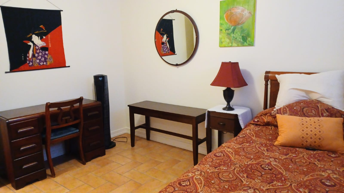 Carver Colonial - Photo 1