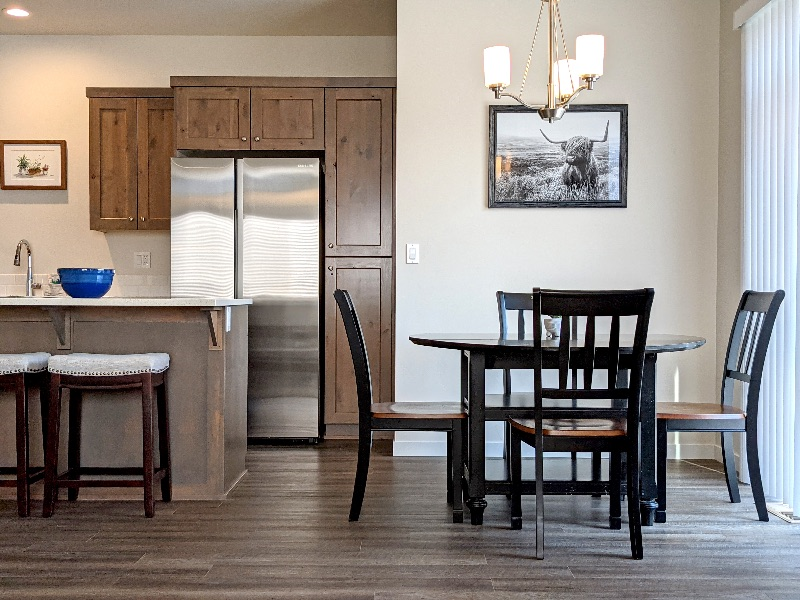 Sparkling Pilot Butte Townhome - Photo 6