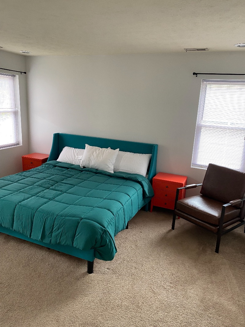 Spacious 3 Bedroom Close to Everything - Photo 7