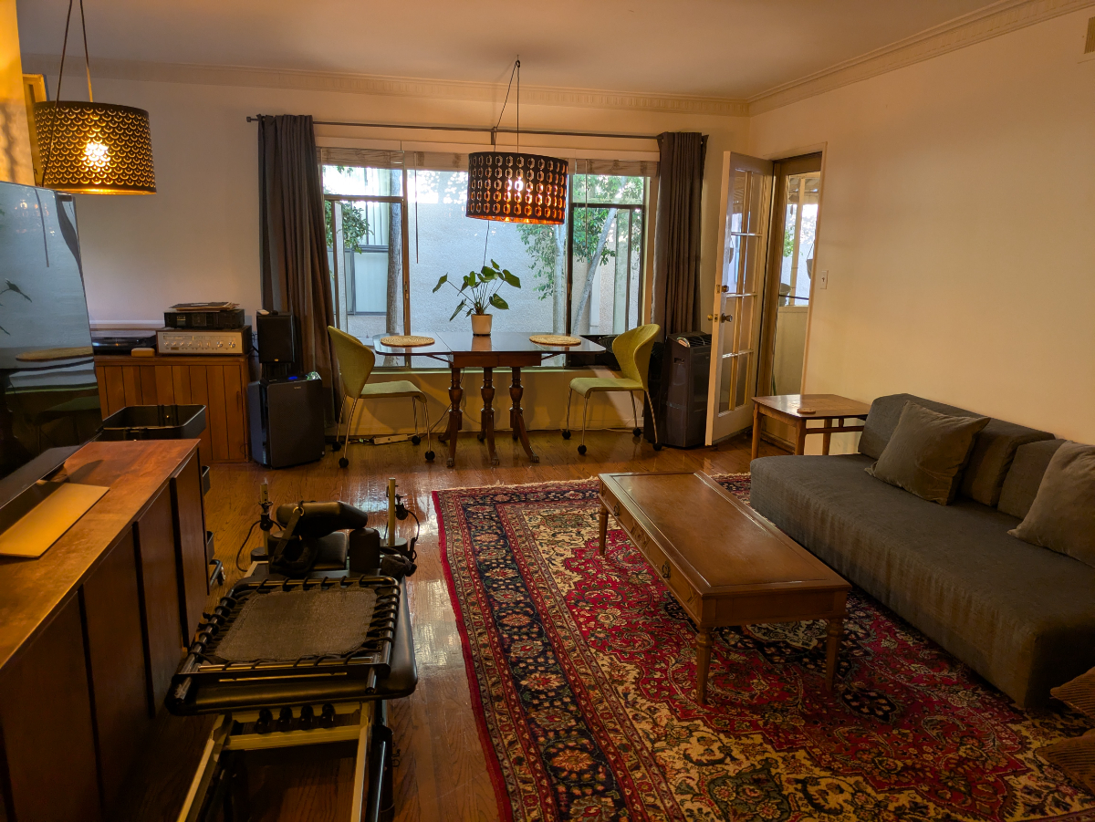 1 fully furnished bed and private bath in shared 2 bed/bath near UCLA, Cedar Sinai, Kaiser (West LA, Beverly Hills, Santa Monica) - Photo 6