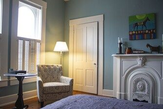 Artistic Lodging - Photo 4