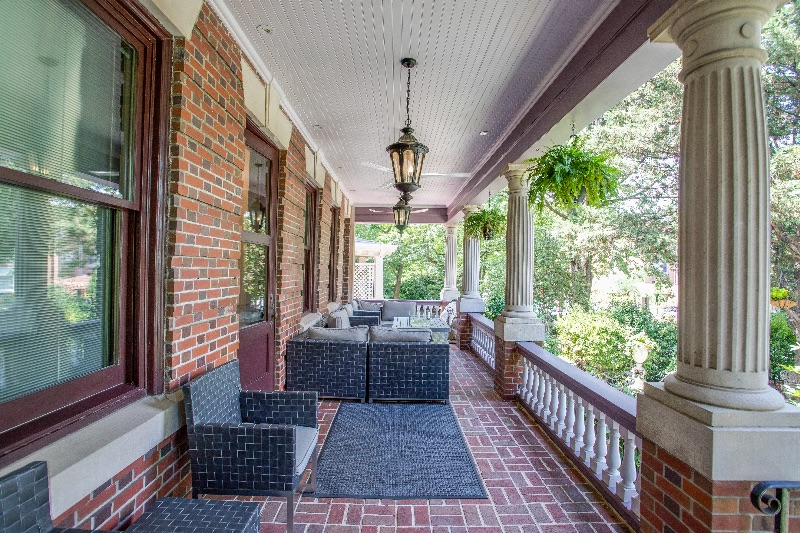 Beautiful Spacious Apartment in the heart of DC - Photo 9