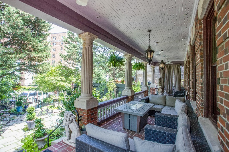 Beautiful Spacious Apartment in the heart of DC - Photo 10