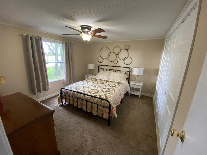 Entire 3 bedroom country home - Photo 4