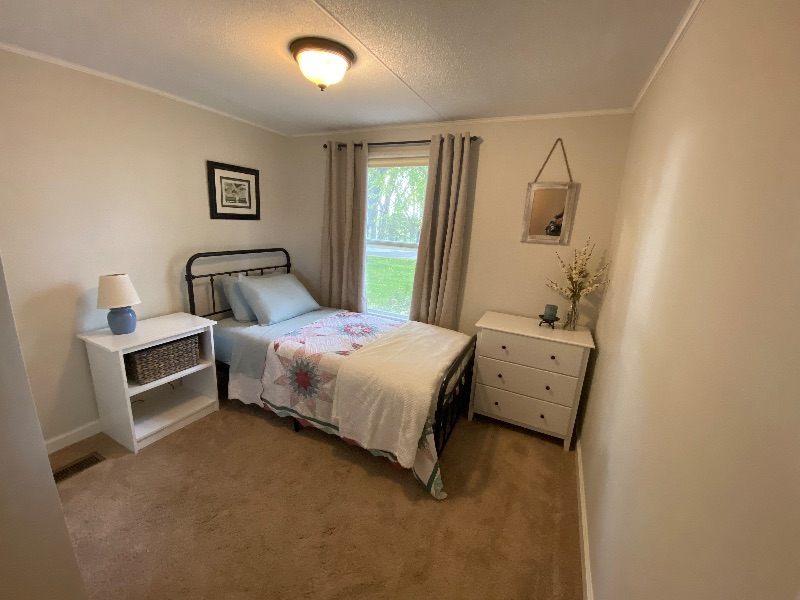 Entire 3 bedroom country home - Photo 5
