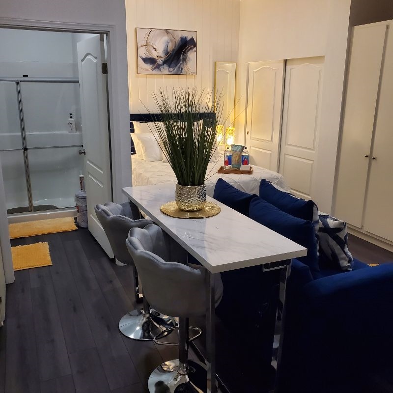 Charming Private Studio - Ideal for Travel Nurses & Professionals- Near So Fi Stadium, Hospitals, Beaches Shopping And Entertainment - Photo 1