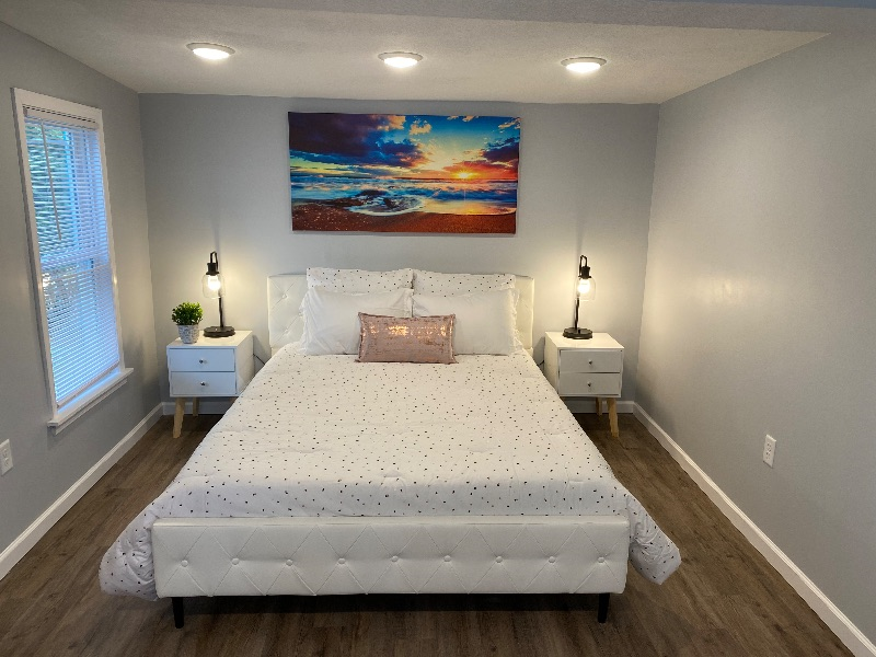 Modern 2bd 2ba Newly Renovated Apt! - Photo 12