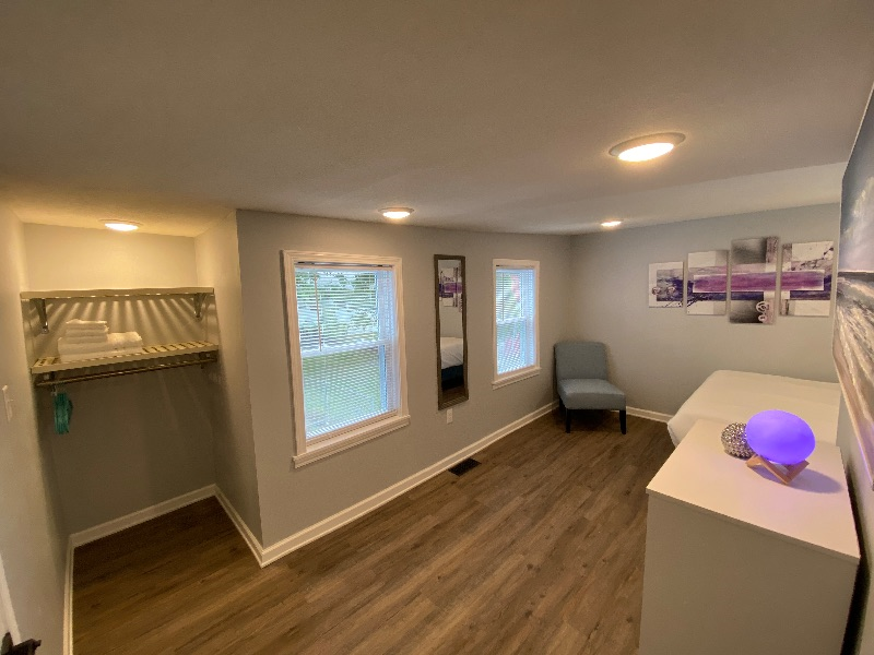 Modern 2bd 2ba Newly Renovated Apt! - Photo 11