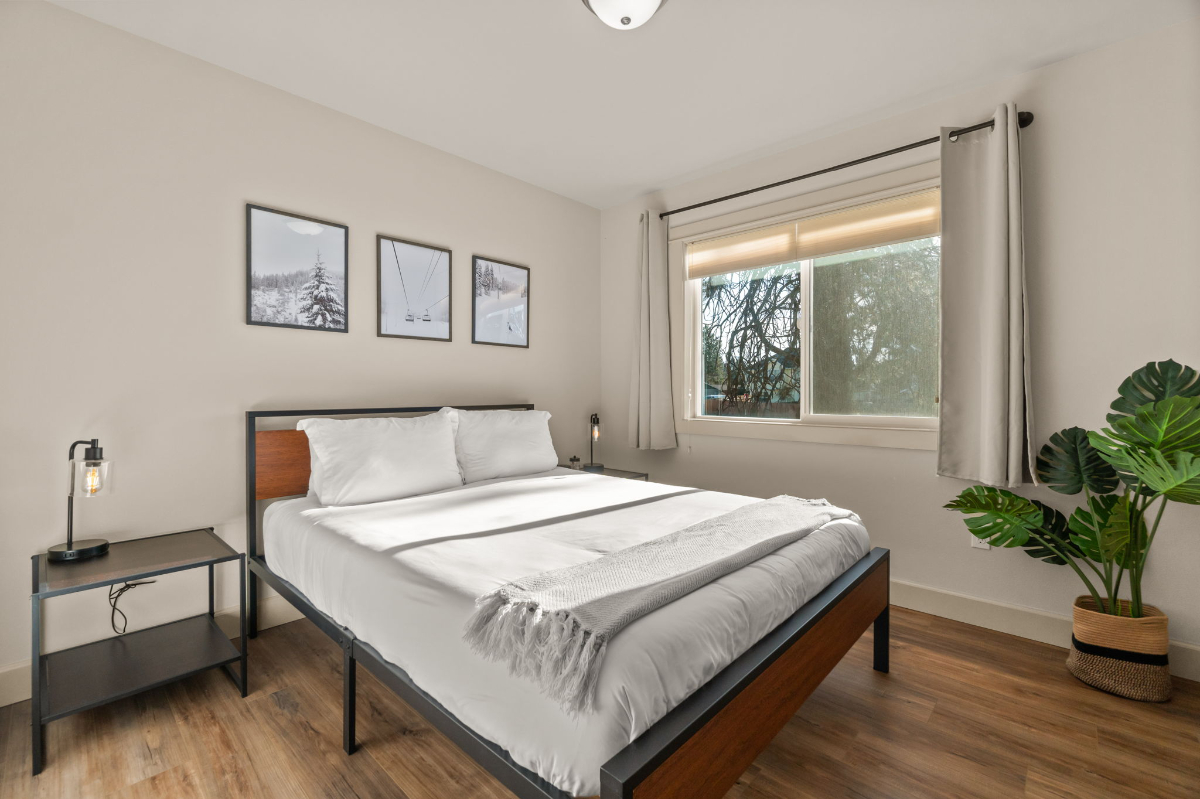 New Construction Guesthouse near Old Mill Downtown Bend - Photo 1