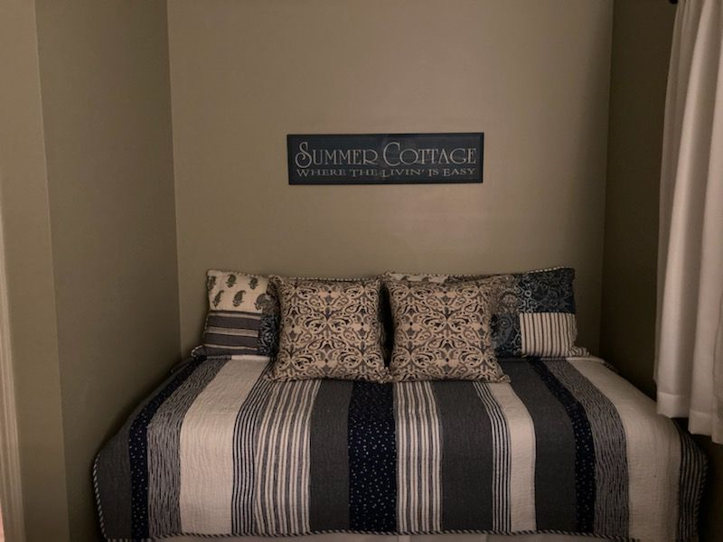 Charming Bedroom Home in Palmyra with shared kitchen. - Photo 7
