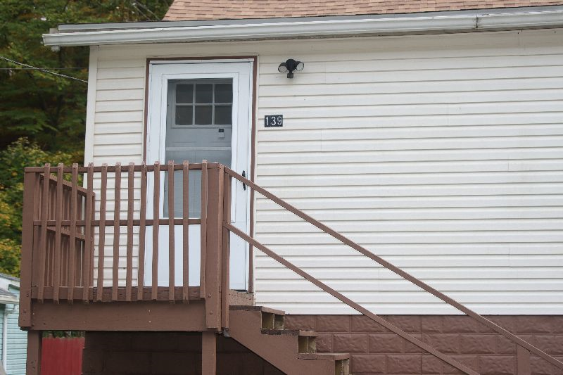 Cozy Nook 2 near hospitals & Franciscan University - Photo 2