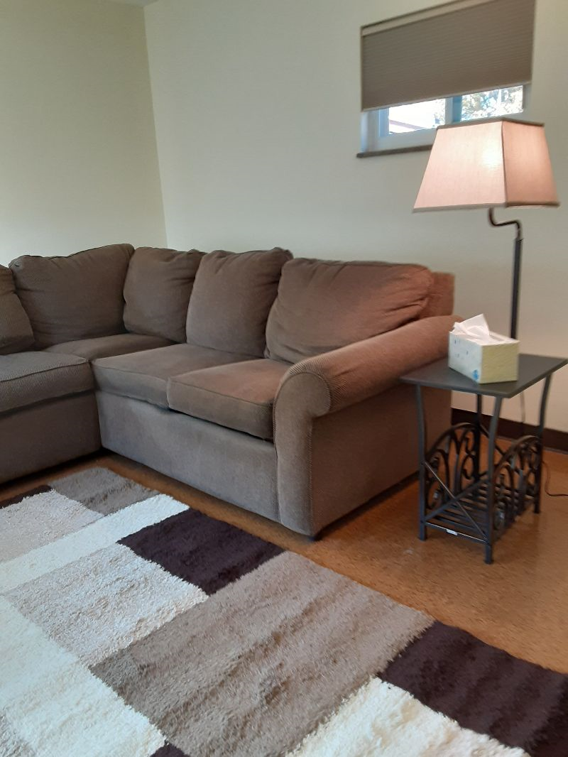 Safe, comfy, quiet one bedroom home - Photo 6