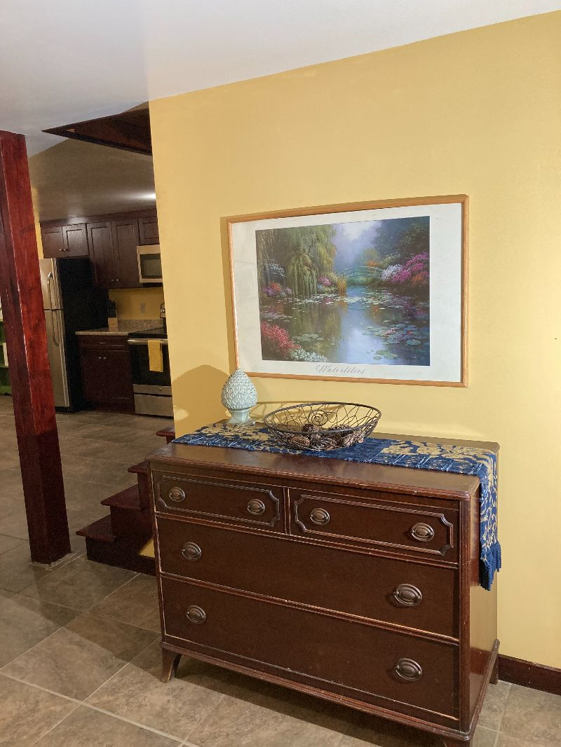COMFORTABLE / QUIET / SAFE / 1 BEDROOM APARTMENT/ FULLY FURNISHED - Photo 9