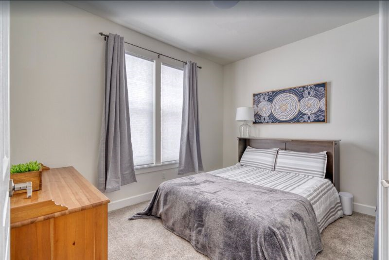 Northwest Crossing Townhome on Lewis and Clark Park - Photo 2