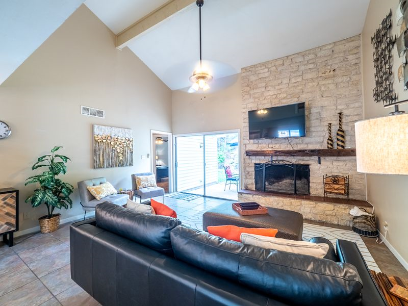 Remodeled Duplex House  A - Photo 11