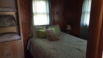 Cottage on the water - Photo 5