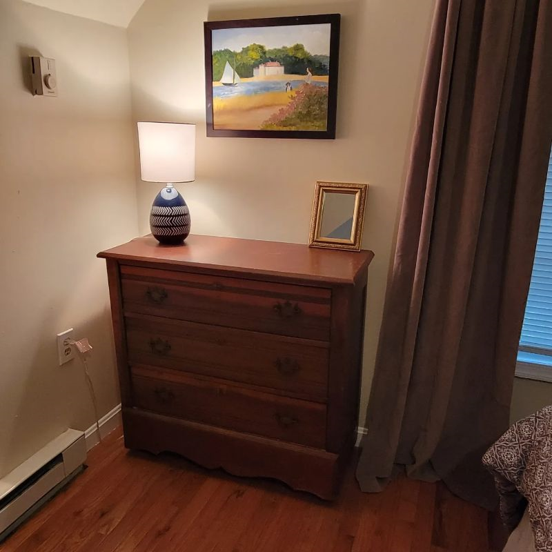 Private above garage studio apartment - Photo 5