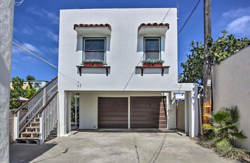 Walkers Paradise! Beautiful North Park 1 BR/1 BA w/ Private Deck - Photo 1
