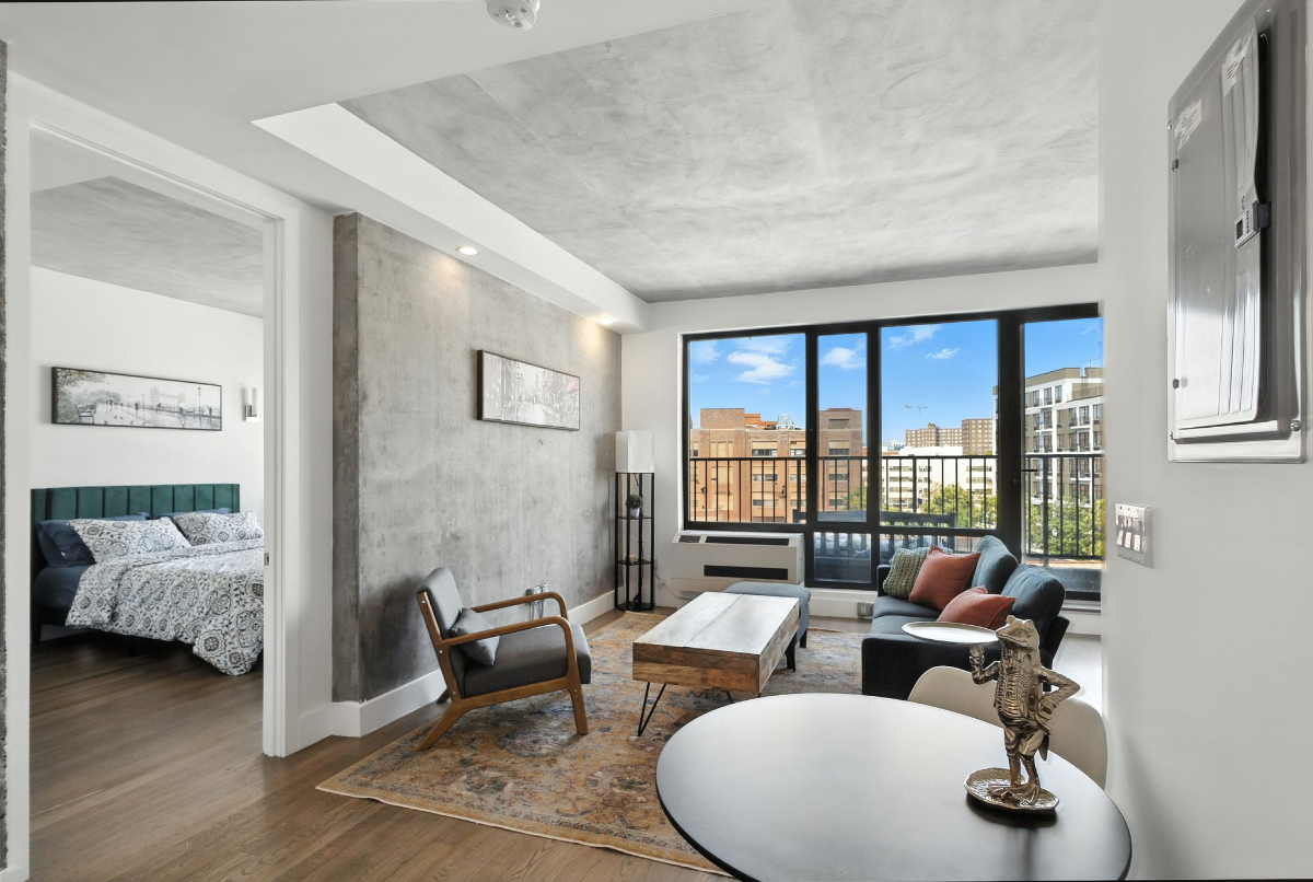 1 bedroom condo in Luxury Loft Building - Photo 6