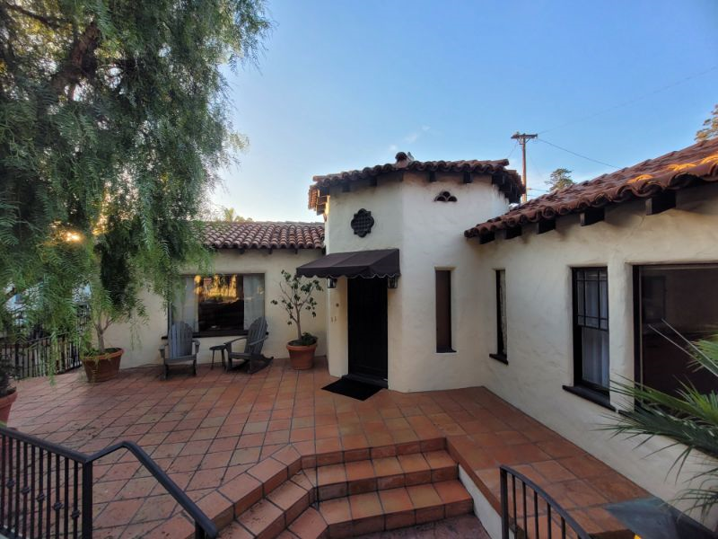 Cool 1920s Spanish House - Photo 1