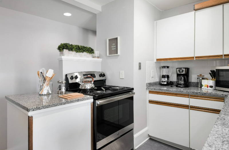 Capitol Hill Luxury Suite - Photo 10