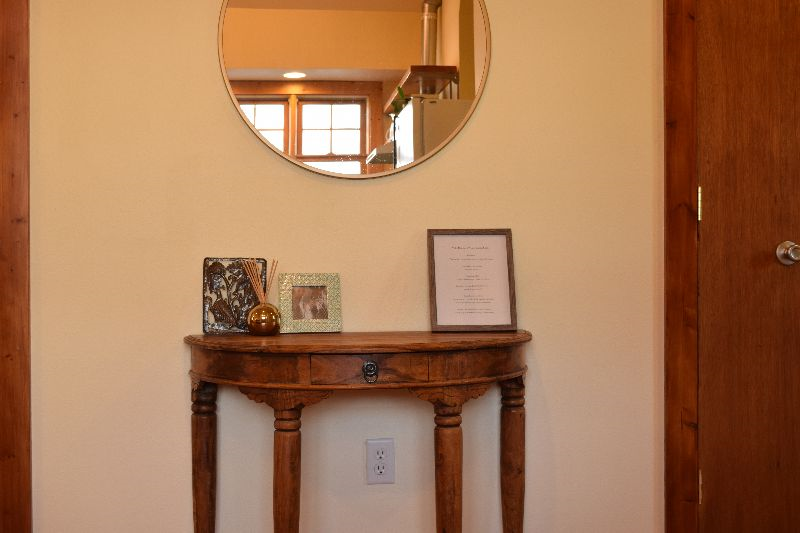 Blue Door Studio Downtown Lander Loft - Photo 4
