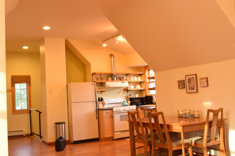 Blue Door Studio  Downtown Lander Loft - Photo 10