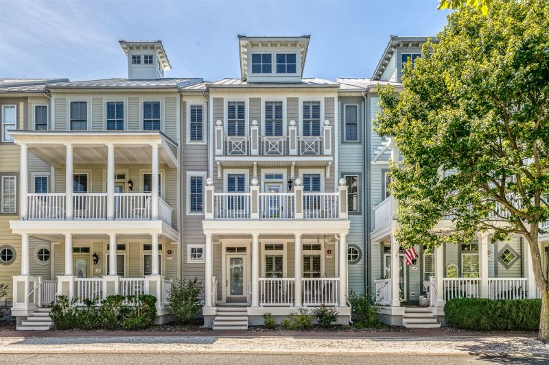 Sunset Island, Ocean City Maryland Beautiful Townhouse in OC's Best