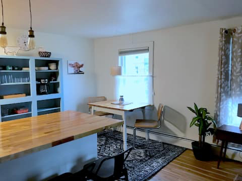 Cozy  1 Bedroom Apartment Close to Hospital - Photo 7
