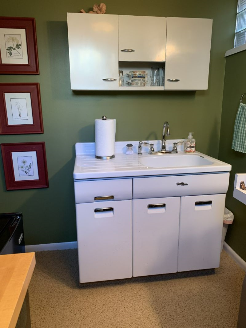 Cozy basement flat in historic neighborhood - Photo 8