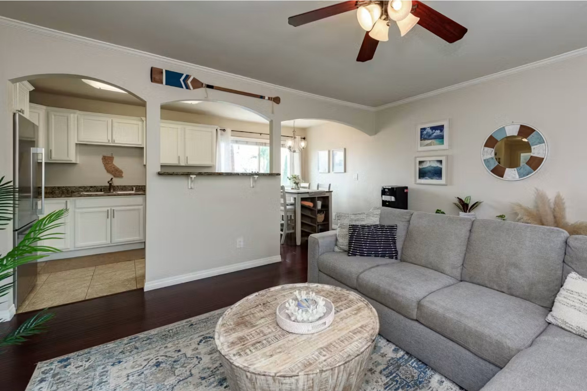 Cozy Condo in North Park Near Hospitals - Photo 3