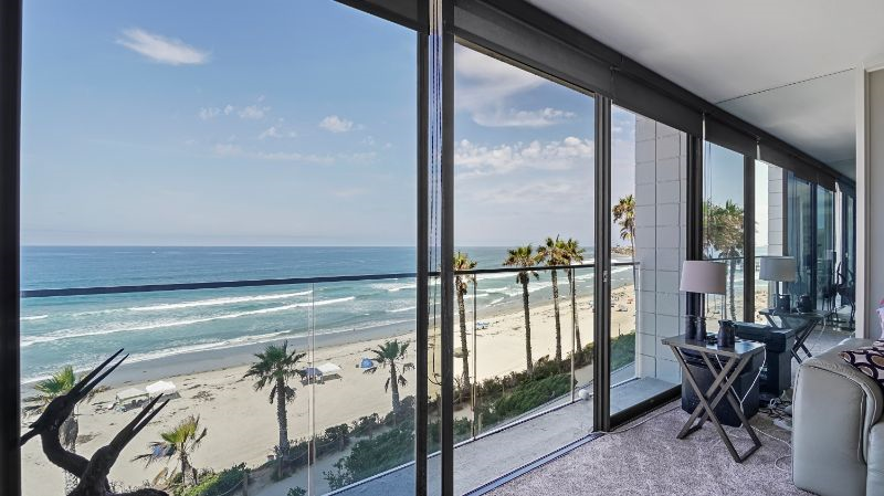 San Diego Beachfront Condo - Pacific Beach Area - Photo 1
