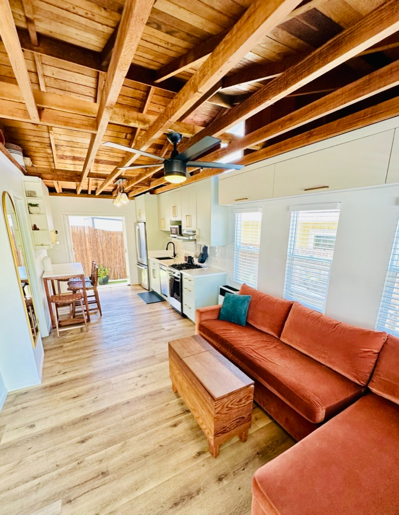 Modern Beach Cottage - Photo 5