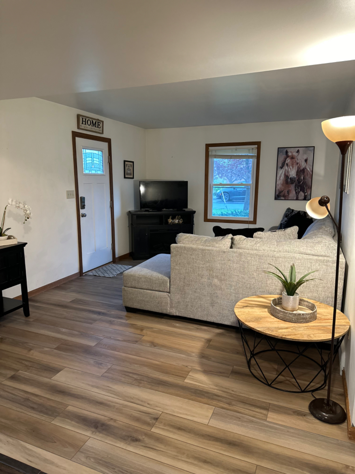 Beautiful 2-bedroom 1 bath home in quiet... - Photo 1
