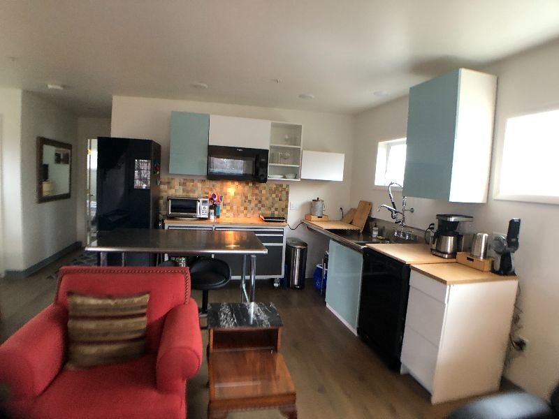 NEW 1BR, W/D in unit. - Photo 4
