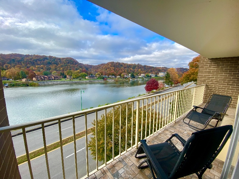 Wake up to RIVERFRONT PROPERTY - Photo 8