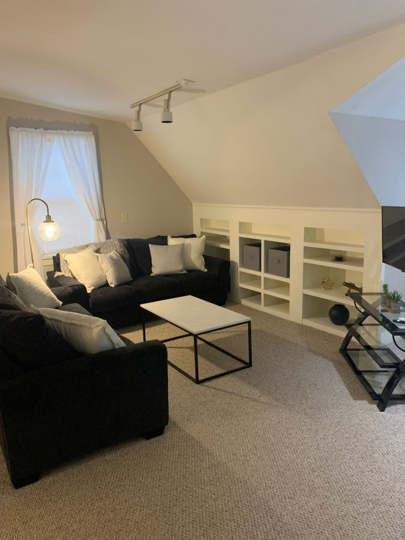 Perfect Saratoga Location - Charming 1 Bedroom Apt - Photo 2