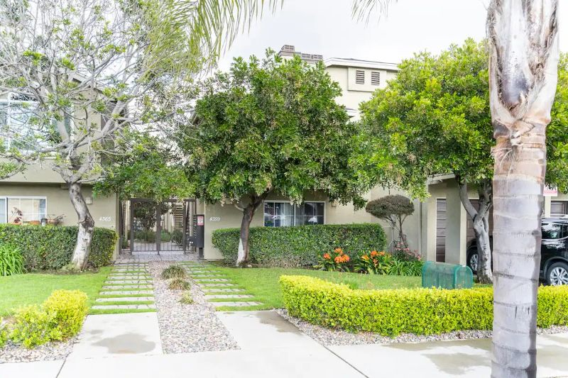 Cozy Townhouse in University Heights/North Park near Zoo, Balboa Park, Hillcrest - Small, quiet complex near everything! - Photo 2
