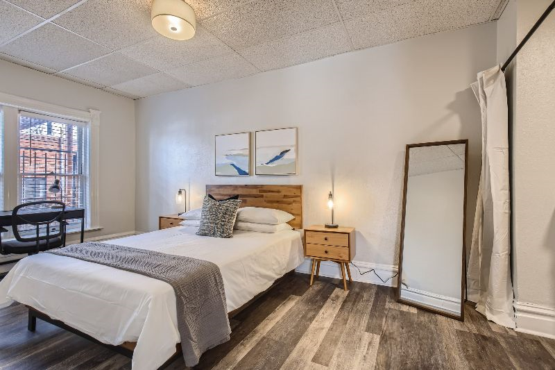 Modern Midstay at Cloud (C5)